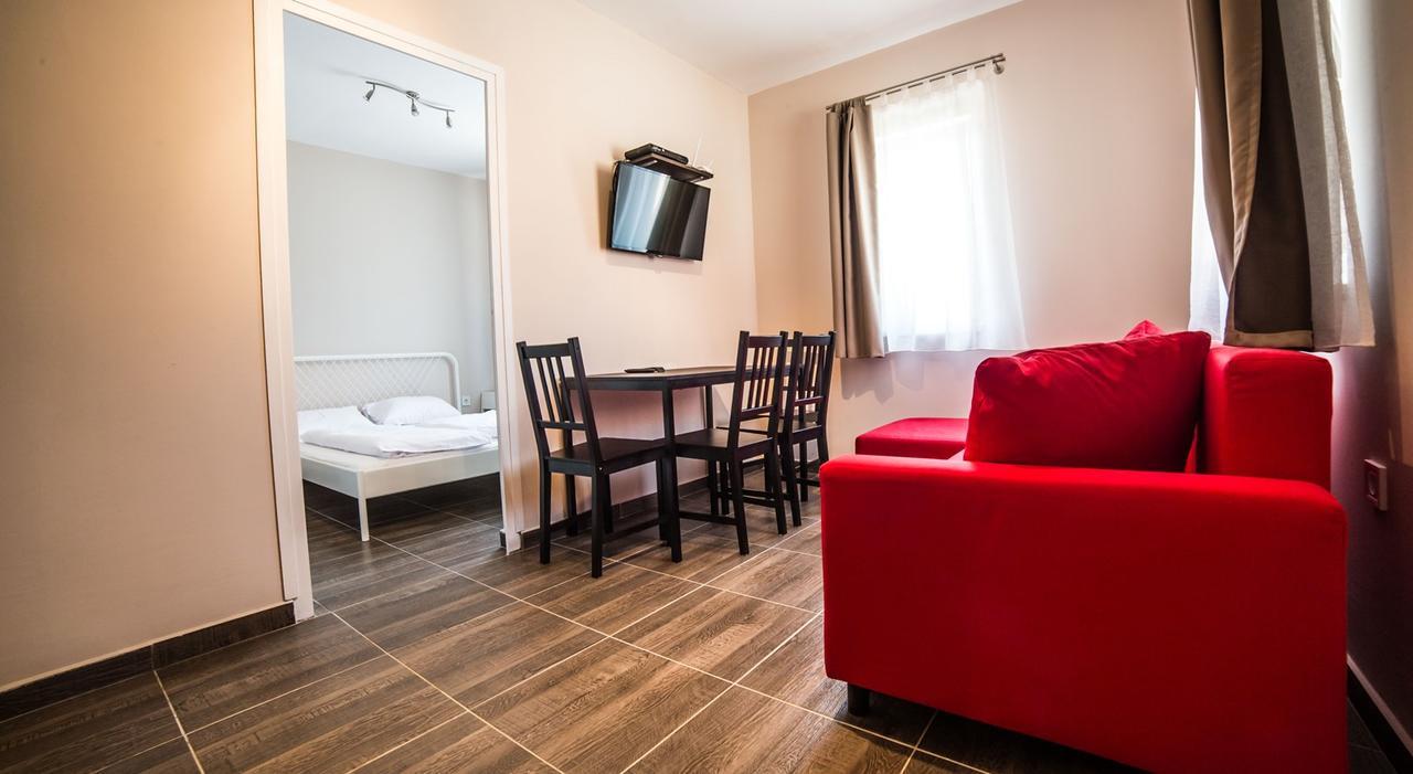 Tulipan Apartman Έγκερ Εξωτερικό φωτογραφία